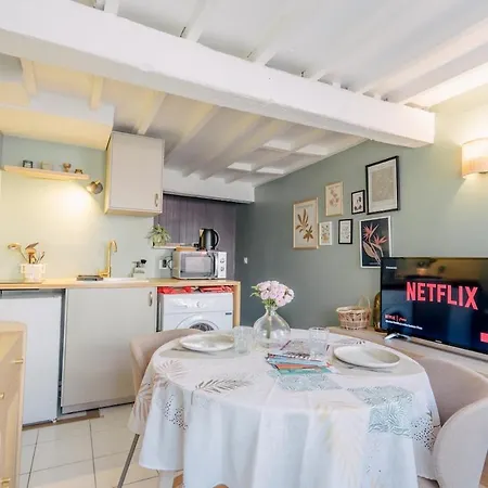 Mini House In Saint-leu Les Hortillonnages