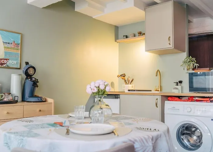 Mini House In Saint-leu Les Hortillonnages *