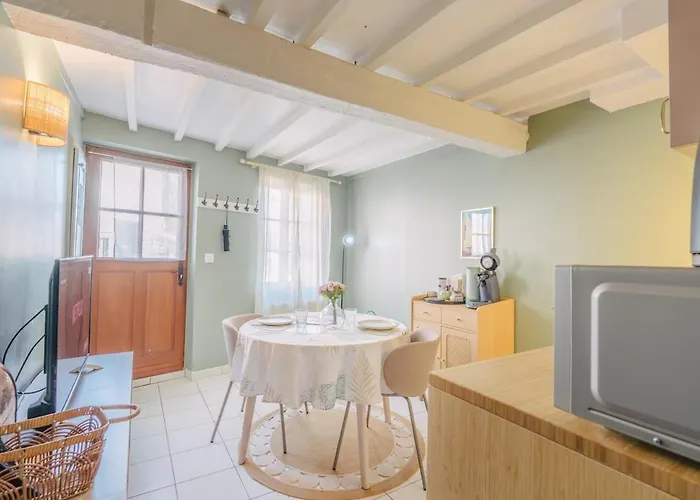 Mini House In Saint-leu Les Hortillonnages